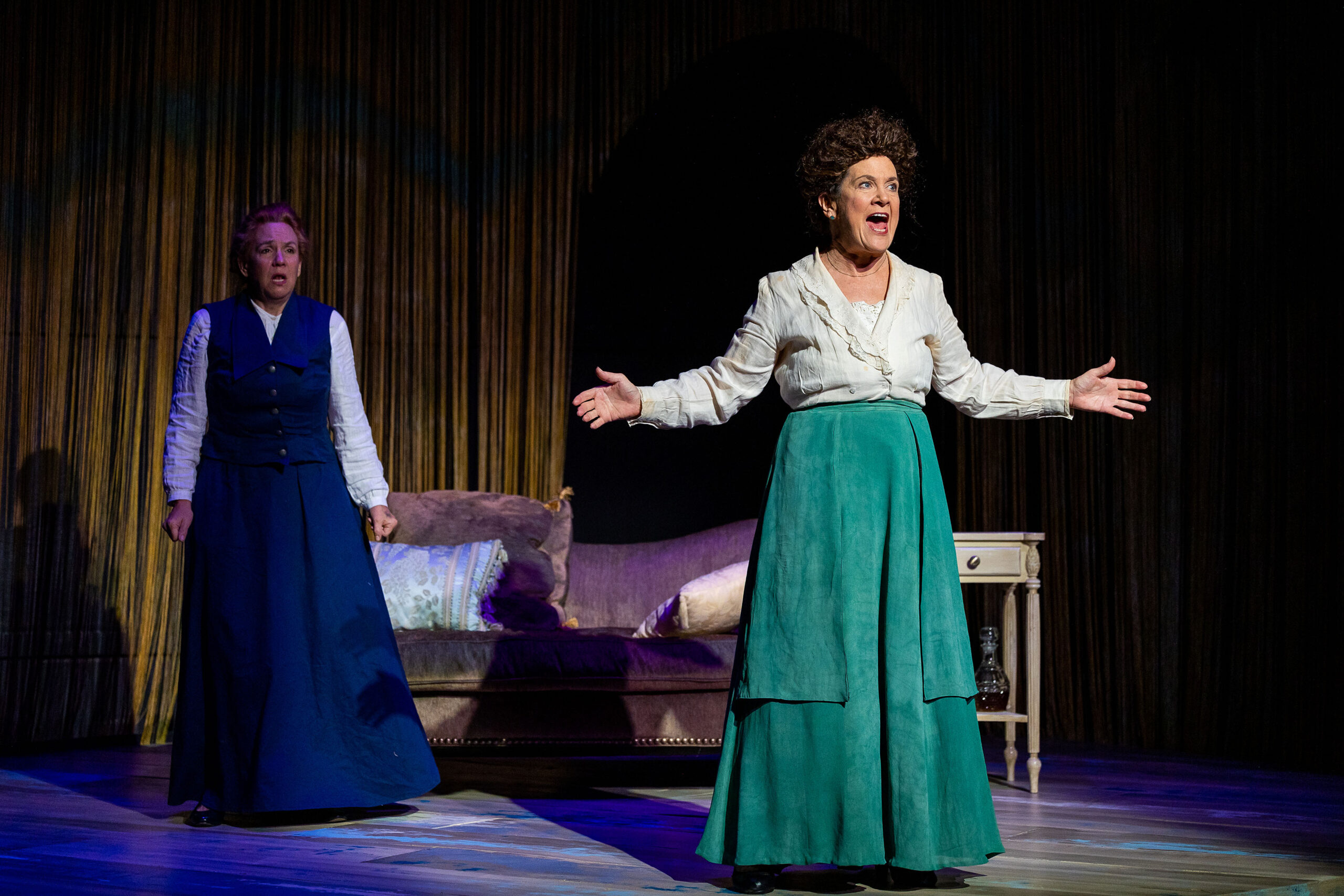 Lee Mikeska Gardner & Debra Wise in "The Half-Life of Marie Curie". Photo: Nile Scott Studios