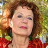 Paula Plum